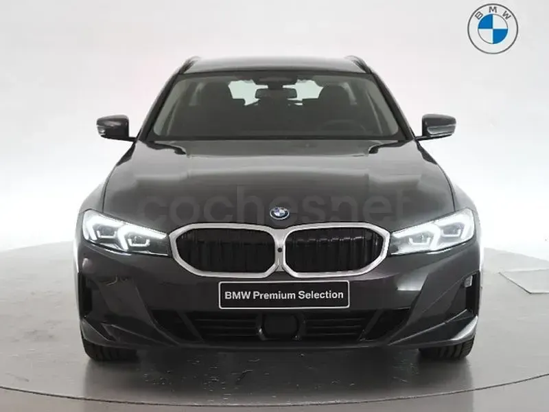 Nuevo BMW 330e Shadowline 292 CV (214 kW) 2025 Gris / plata Familiar