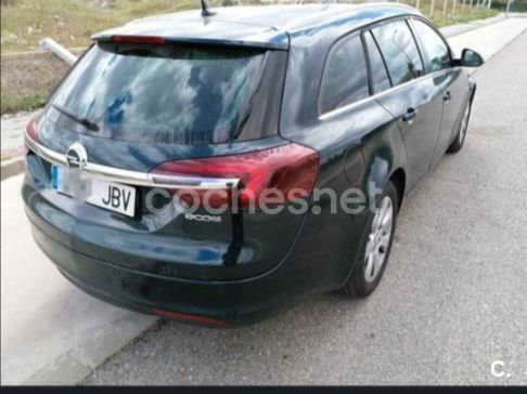 Verde Usado 2014 Opel Insignia Selective Familiar | 5500 € (Precio justo) - Imagen 1/4