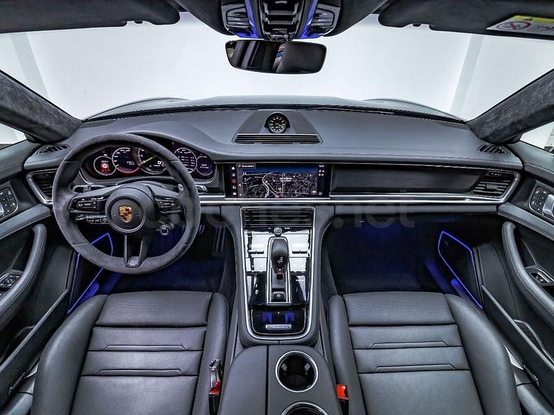 Usado Porsche Panamera Platinum Edition 462 CV (339 kW) 2023 Negro Familiar