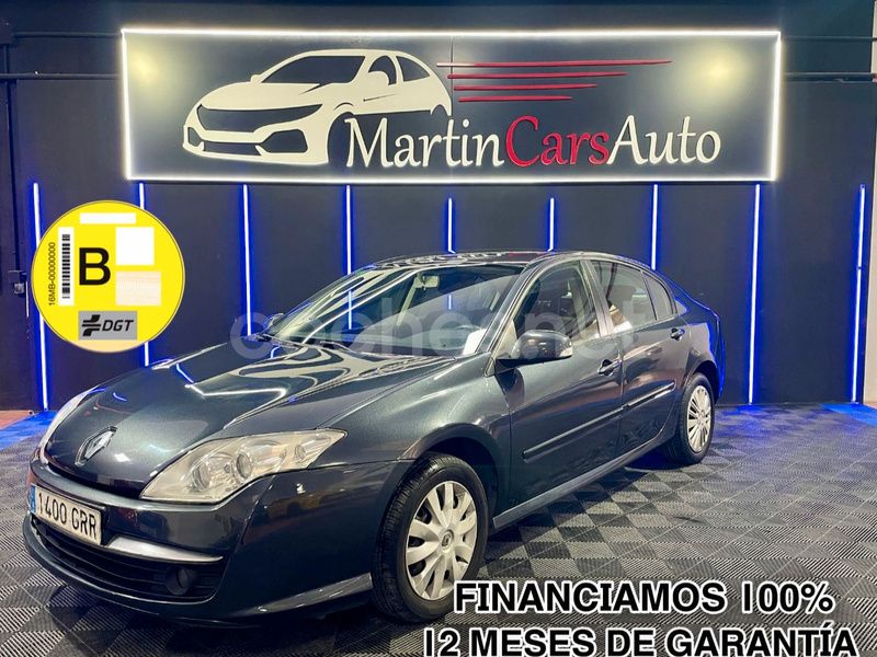 Gris / plata Usado 2009 Renault Laguna III Authentique Berlina | 4999 € (Precio justo) - Imagen 1/4