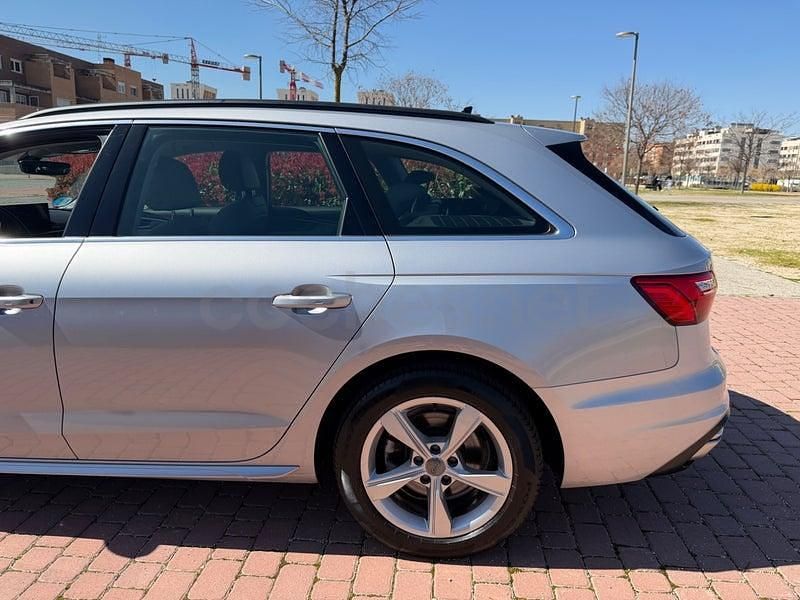 Usado Audi A4 Advanced Plus 163 CV (119 kW) 2021 Gris / plata Berlina