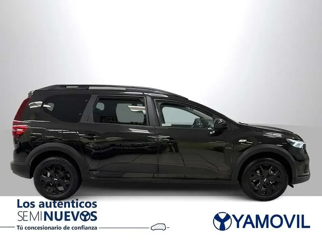 Usado Dacia Jogger Extreme 101 CV (74 kW) 2023 Negro Monovolumen