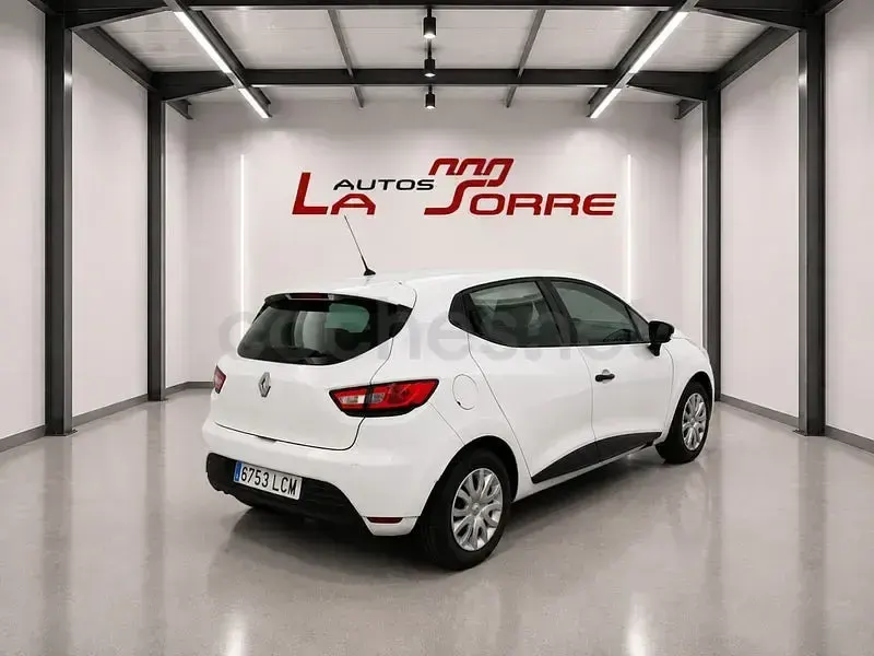 Usado Renault Clio IV Business 85 CV (62 kW) 2019 Blanco Berlina