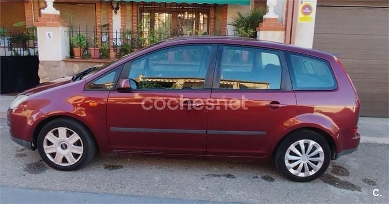 Rojo Usado 2004 Ford C-MAX Trend Monovolumen | 2800 € (Un poco caro) - Imagen 1/4