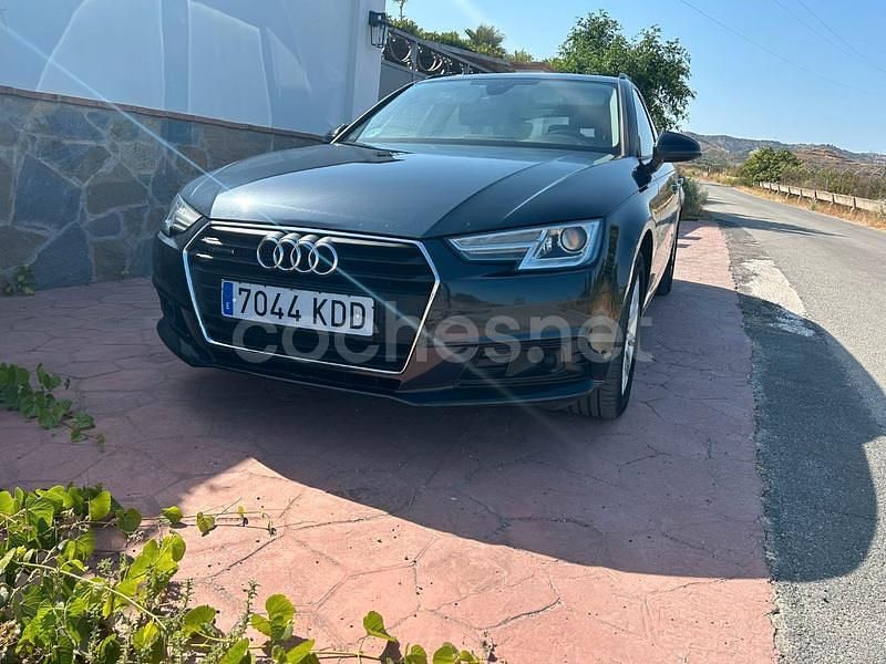 Azul Usado 2017 Audi A4 Familiar | 11.500 € - Imagen 1/4