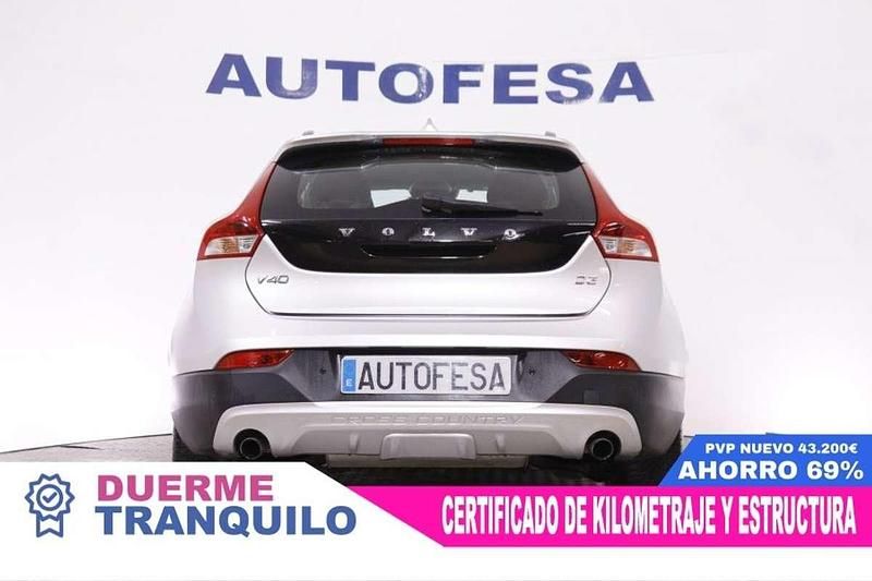 Usado Volvo V40 CC Summum 150 CV (110 kW) 2014 Gris Familiar
