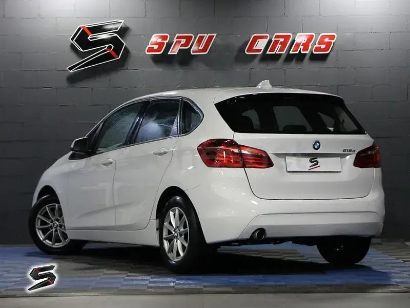 Usado BMW 218 Comfort Edition 150 CV (110 kW) 2015 Blanco Familiar