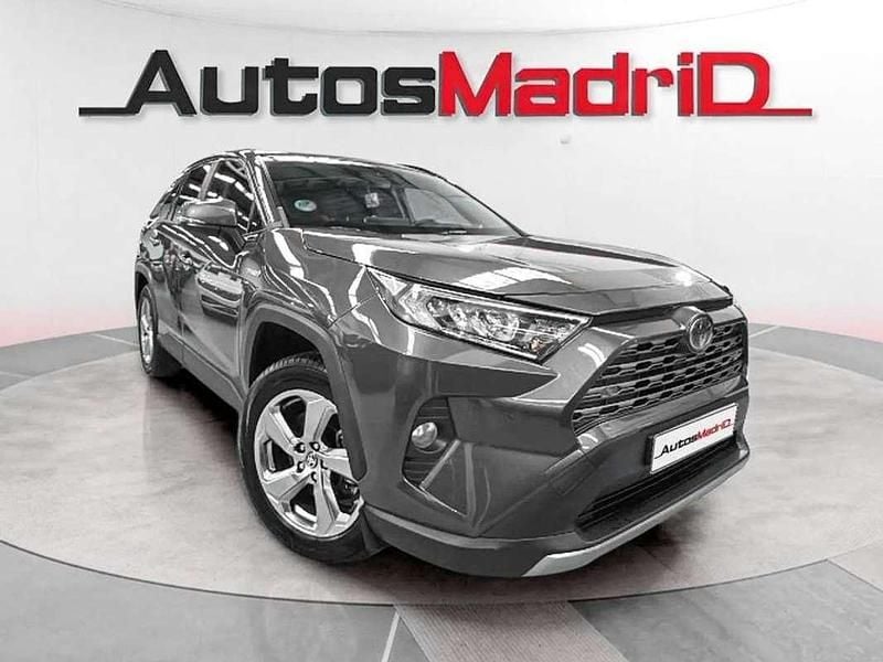 Usado Toyota RAV4 Advance 220 CV (161 kW) 2021 Gris SUV