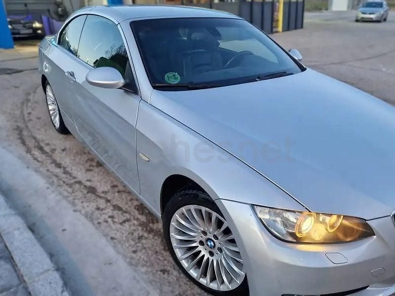 Usado BMW 325 Cabriolet 218 CV (160 kW) 2007 Gris / plata Descapotable