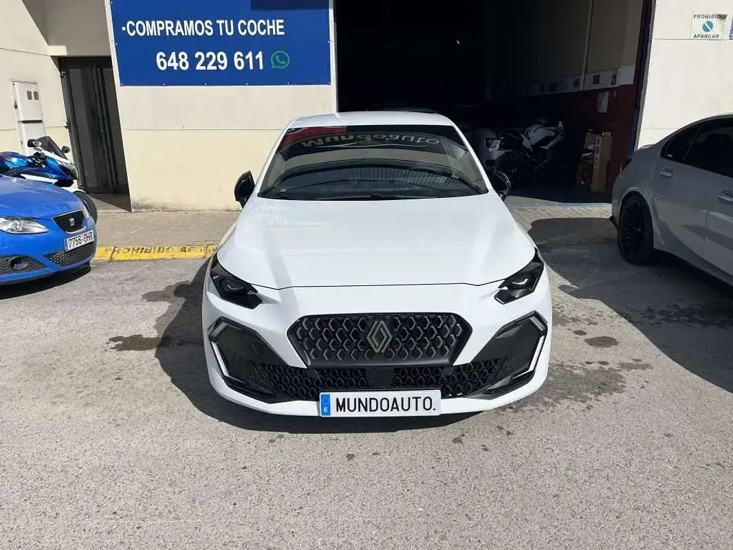 Nuevo Renault Clio Techno 159 CV (116 kW) 2026 Blanco Utilitario
