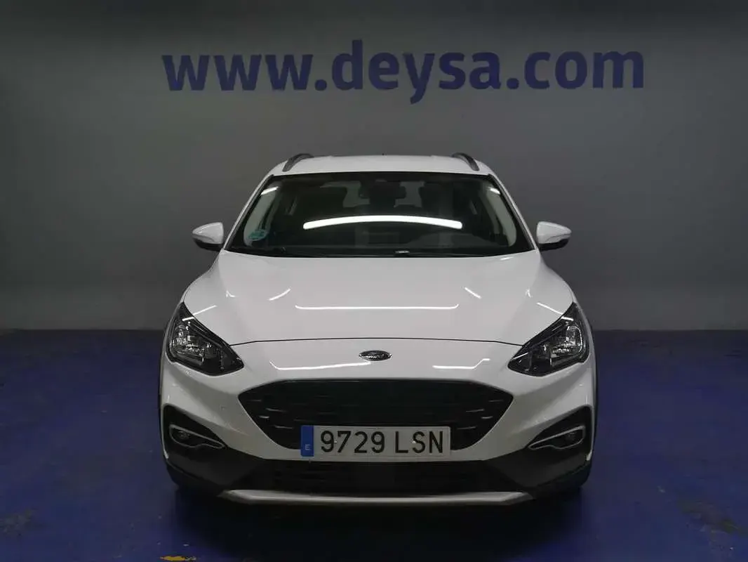 Usado Ford Focus Active 120 CV (88 kW) 2021 Blanco Utilitario