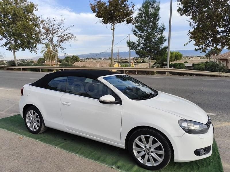 Usado VW Golf 105 CV (77 kW) 2011 Blanco Descapotable