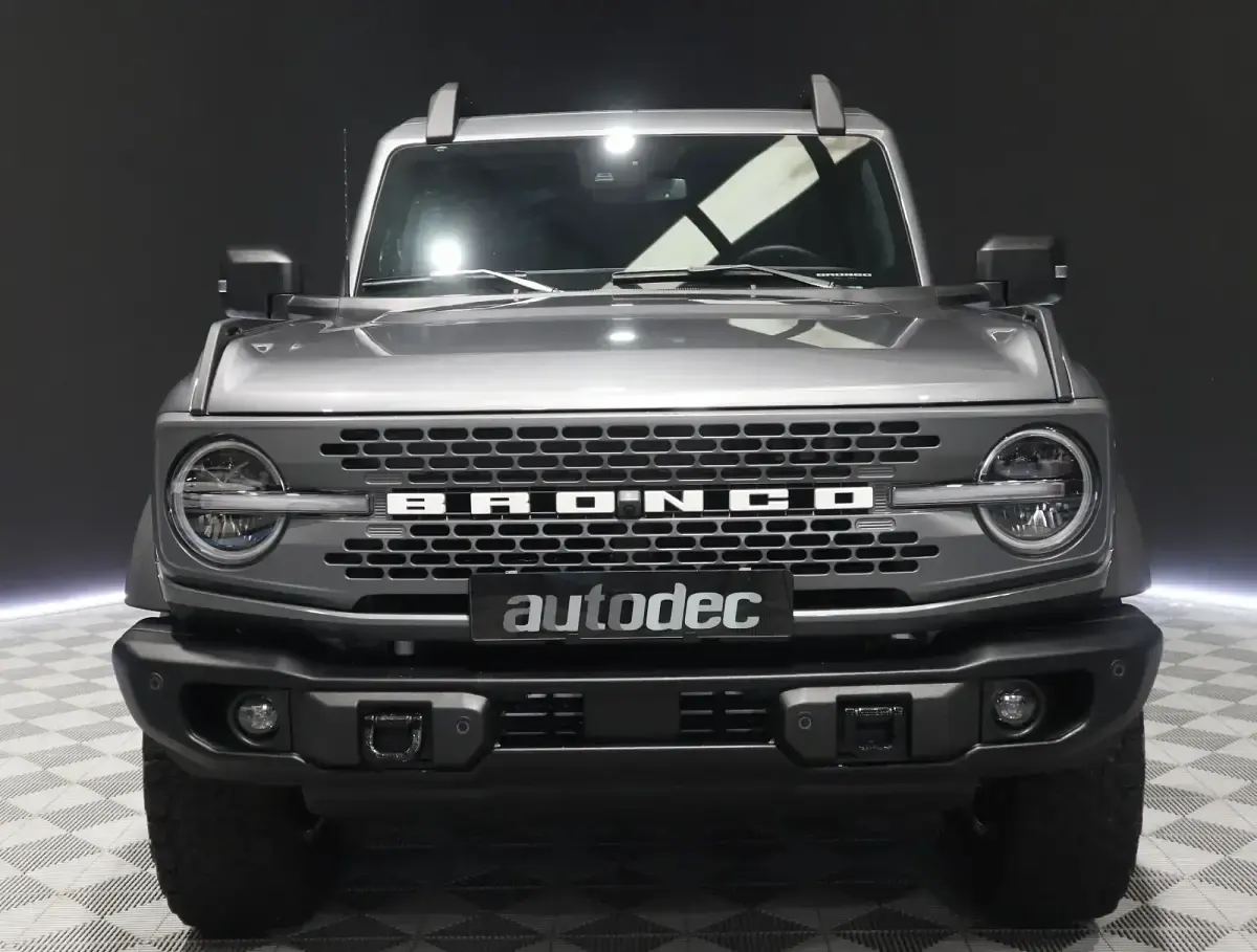 Usado Ford Bronco 335 CV (246 kW) 2024 Gris SUV
