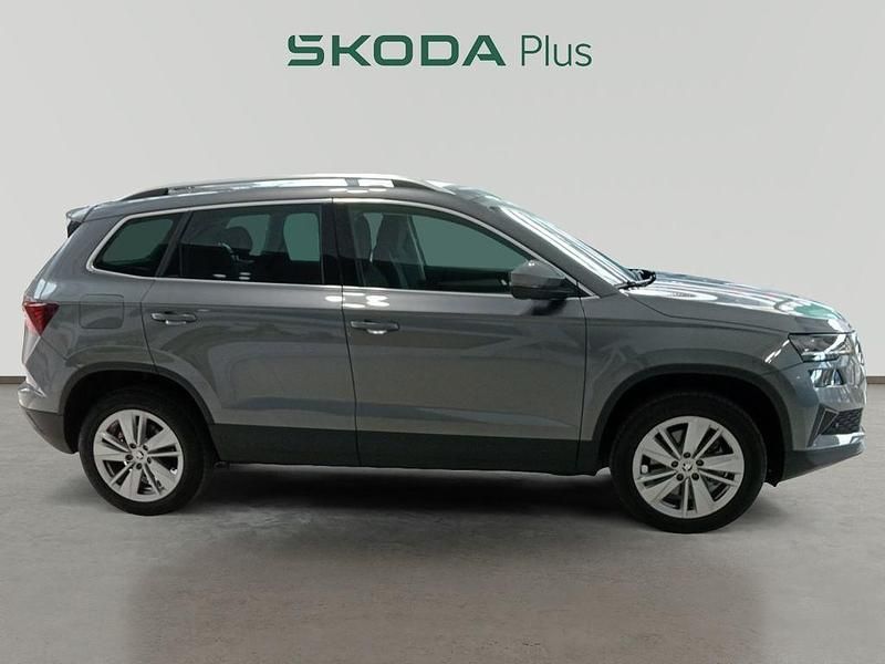Usado Skoda Karoq Selection 150 CV (110 kW) 2025 Gris SUV