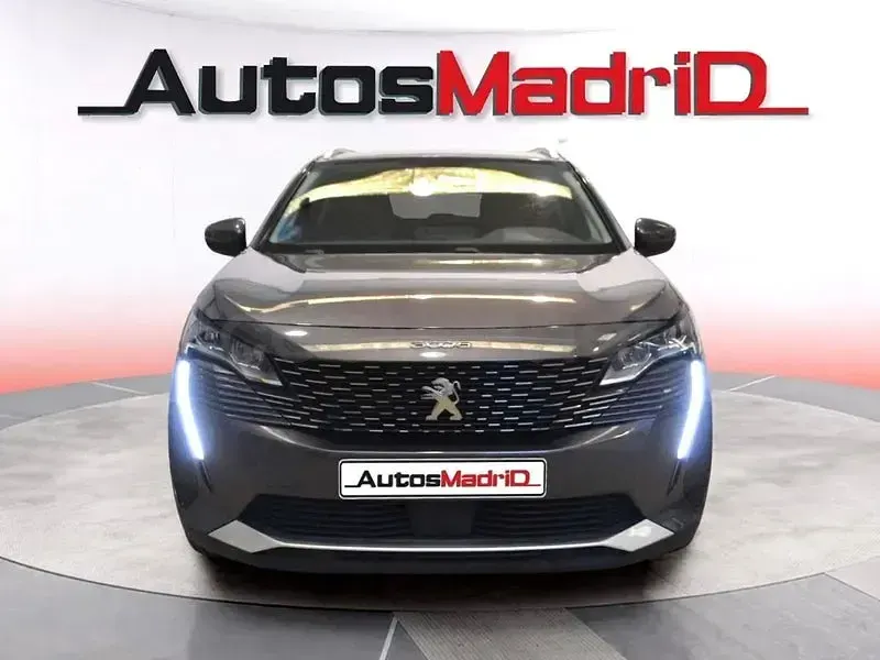 Usado Peugeot 3008 Allure 225 CV (165 kW) 2021 Gris / plata SUV