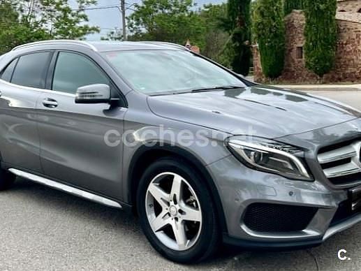 Gris / plata Usado 2017 Mercedes GLA200 AMG line SUV | 19.999 € (Buen precio) - Imagen 1/4