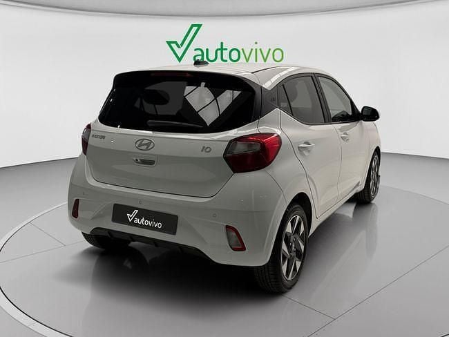 Usado Hyundai i10 63 CV (46 kW) 2025 Blanco Utilitario