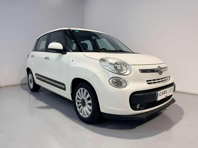 Usado Fiat 500L Lounge 85 CV (62 kW) 2014 Blanco Monovolumen