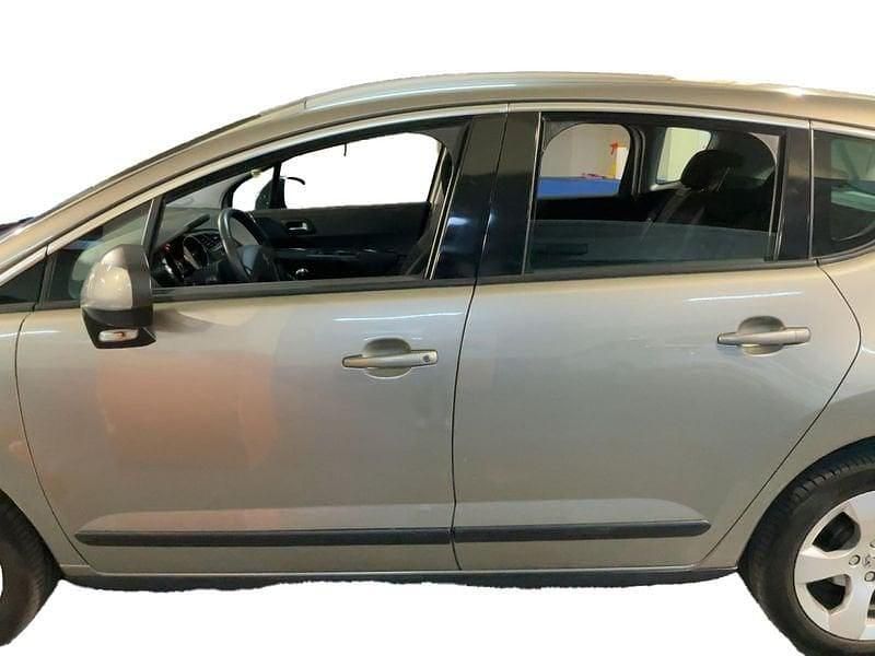 Usado Peugeot 3008 Premium 110 CV (80 kW) 2010 Azul claro SUV