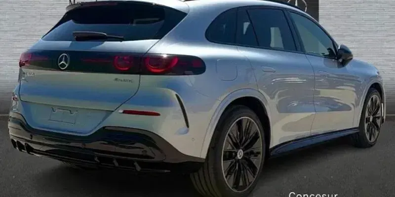 Nuevo Mercedes GLC400d 359 kW (489 CV) 2026 Plata
