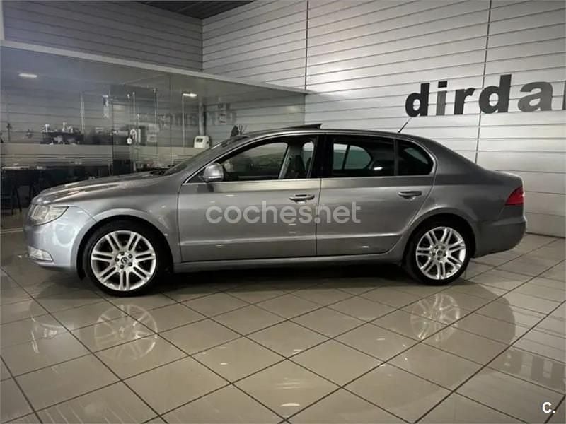 Gris / plata Usado 2008 Skoda Superb Elegance Berlina | 5800 € (Buen precio) - Imagen 1/3