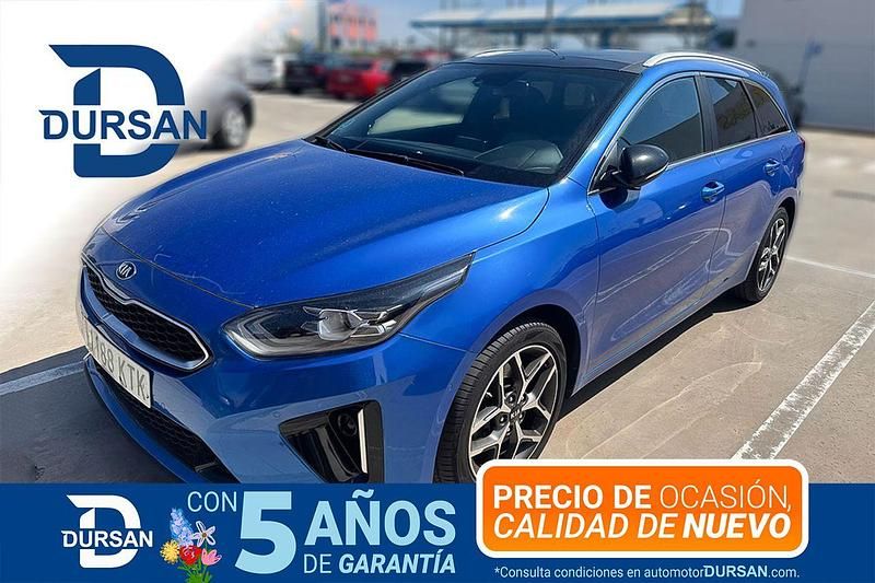 Usado Kia Ceed GT GT-Line 115 CV (84 kW) 2019 Azul Familiar