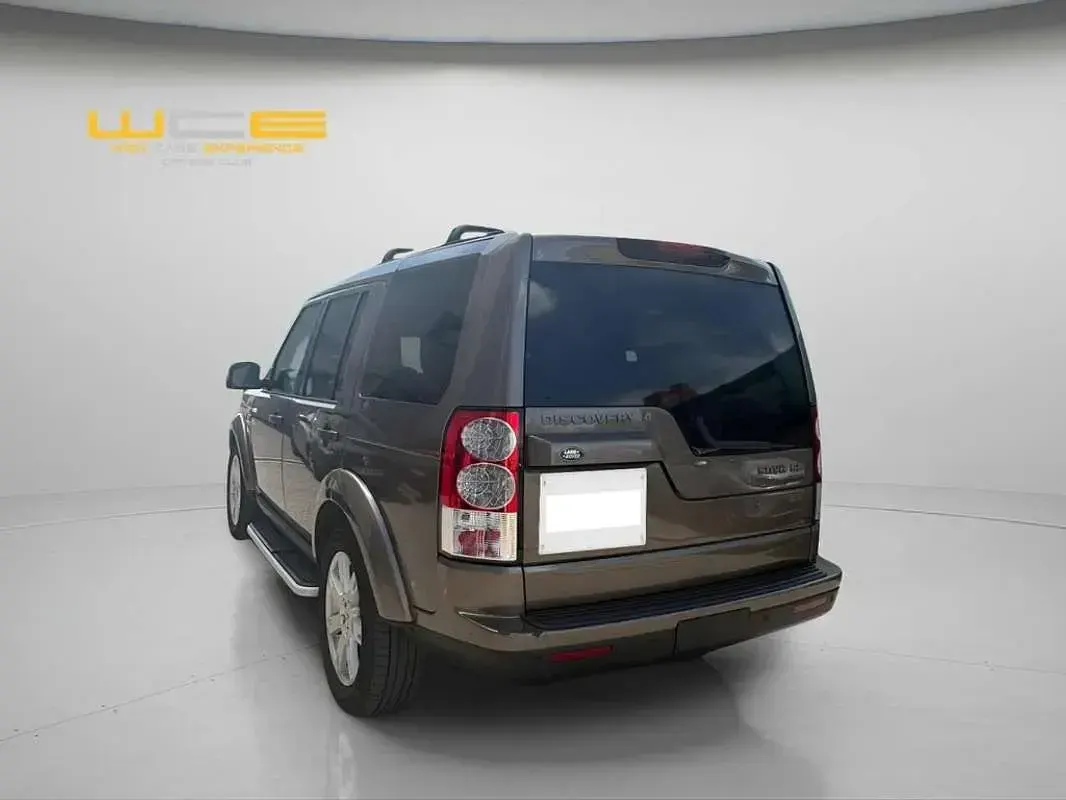 Usado Land Rover Discovery 4 HSE 245 CV (180 kW) 2011 Marrón SUV