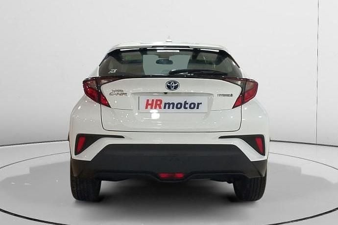 Usado Toyota C-HR Active 122 CV (89 kW) 2023 SUV