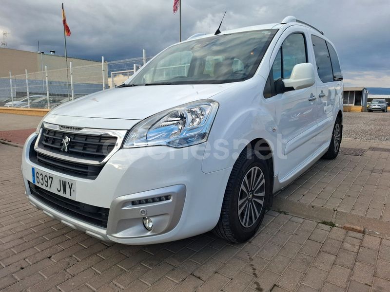 Blanco Usado 2016 Peugeot Partner Tepee Active Monovolumen | 10.999 € (Precio justo) - Imagen 1/4