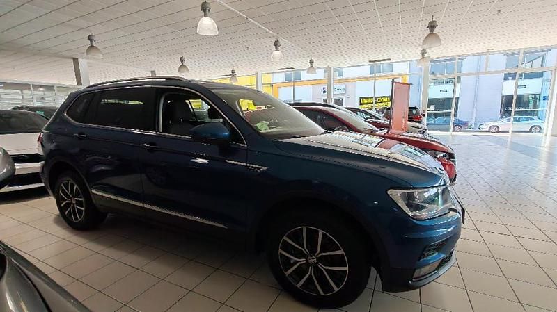 Usado VW Tiguan Advance 150 CV (110 kW) 2021 Azul SUV