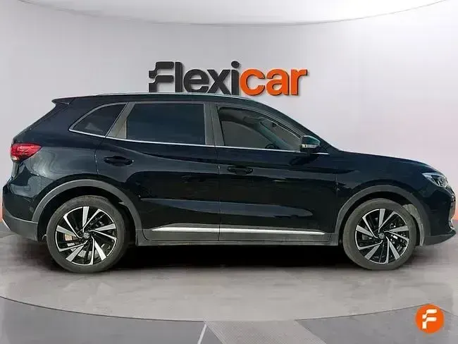 Usado MG ZS Luxury 197 CV (144 kW) 2025 Negro SUV
