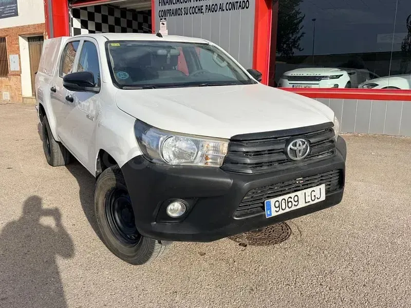 Usado Toyota HiLux 150 CV (110 kW) 2020 Blanco Pickup/Camioneta