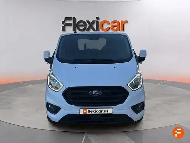 Usado Ford Transit Custom Trend 131 CV (96 kW) 2022 Blanco Berlina
