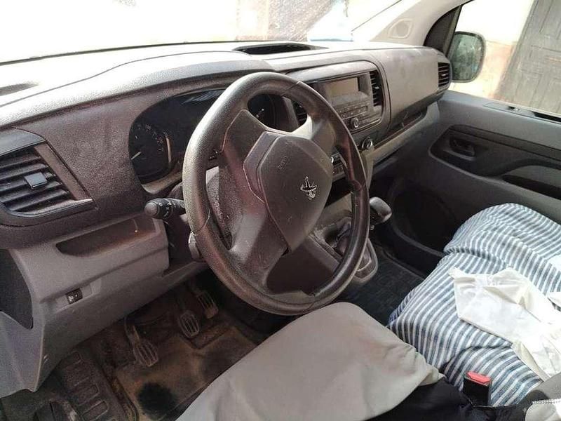 Usado Peugeot Expert S 102 CV (75 kW) 2022 Blanco Van