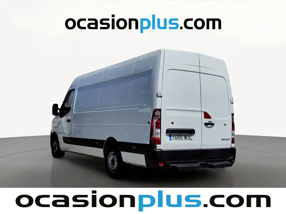 Usado Renault Master 145 CV (106 kW) 2023 Blanco Monovolumen