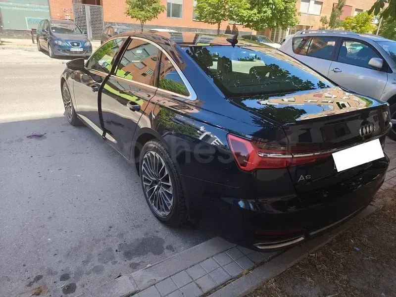 Usado Audi A6 299 CV (219 kW) 2022 Azul Berlina