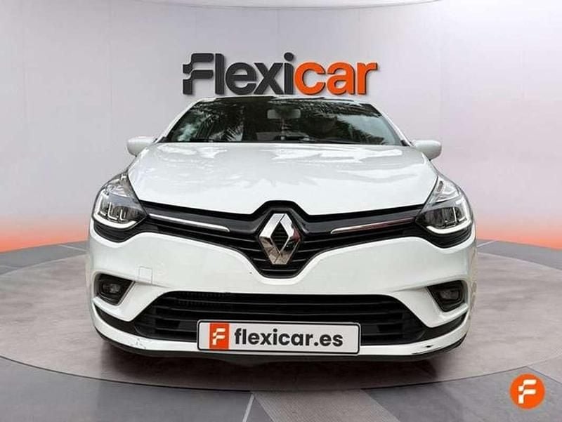 Begagnad Renault Clio IV Intens 91 HK (66 kW) 2019 Vit Halvkombi