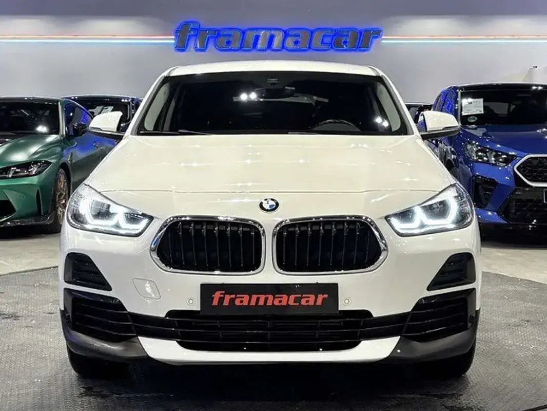 Käytetty BMW X2 150 HP (110 kW) 2021 Valkoinen Katumaasturi