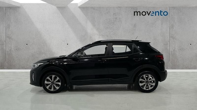 Usado Kia Stonic 100 HP (73 kW) 2021 Preto SUV