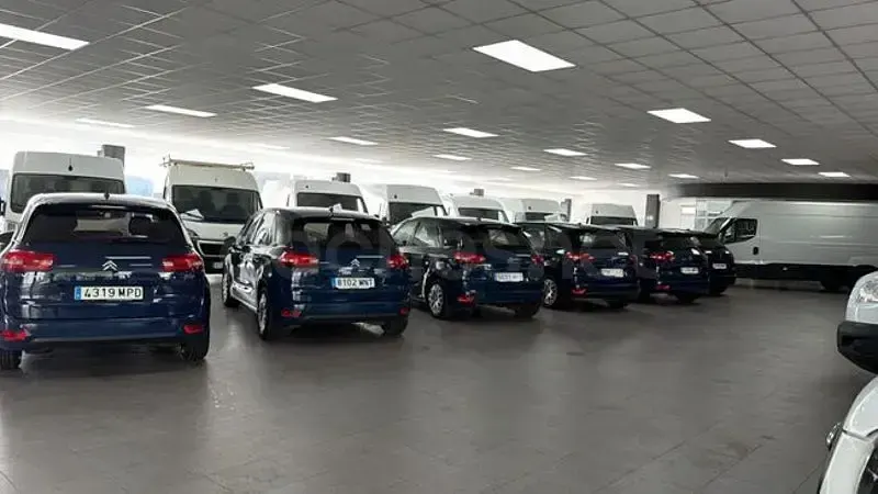 Usado Citroën C4 Picasso Feel 120 CV (88 kW) 2018 Azul Monovolumen