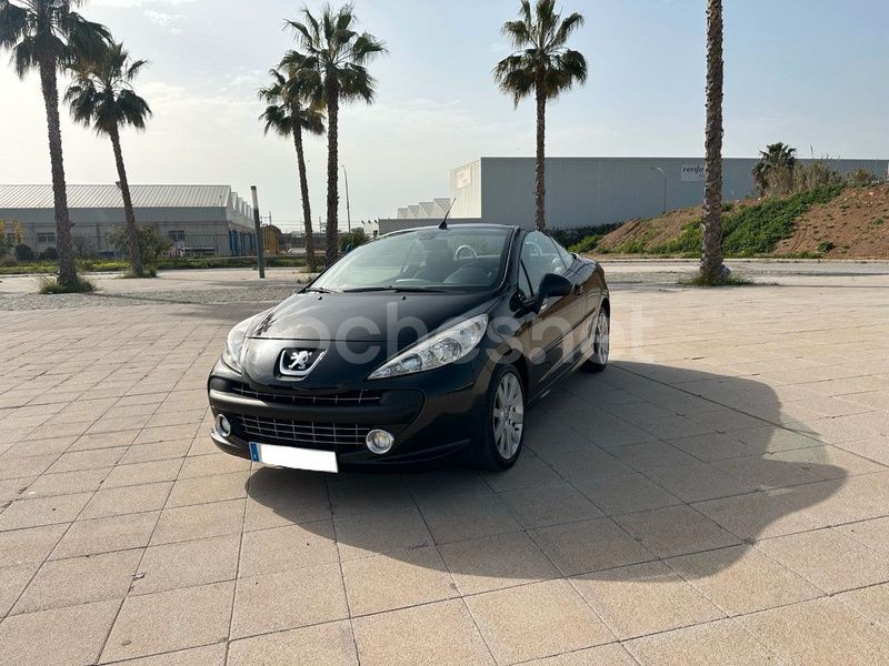 Negro Usado 2010 Peugeot 207 CC Sport Descapotable | 6900 € (Un poco caro) - Imagen 1/4