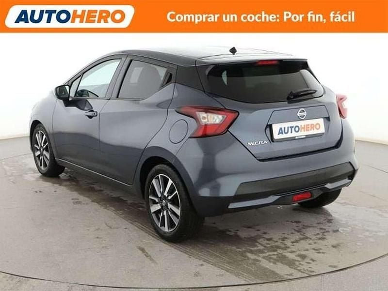 Usado Nissan Micra N-Connecta 90 CV (66 kW) 2017 Gris Utilitario