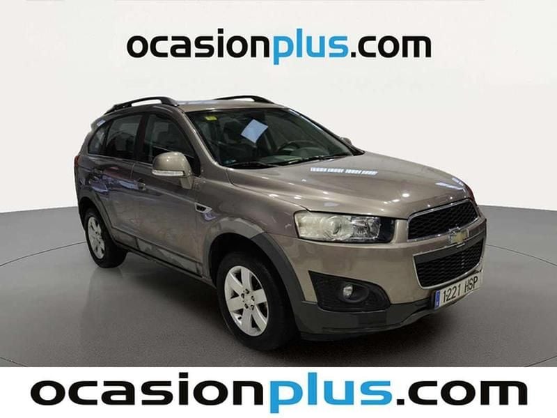 Usado Chevrolet Captiva LT 163 CV (119 kW) 2013 Beige SUV