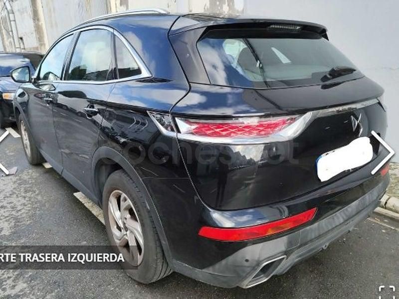 Usado DS Automobiles DS7 Crossback Be Chic 180 CV (132 kW) 2018 Negro SUV
