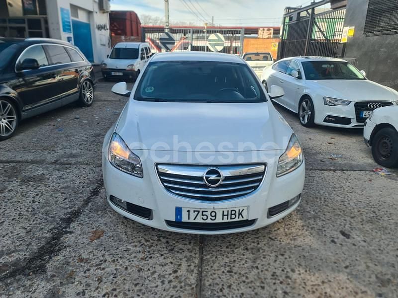Usado Opel Insignia Cosmo 130 CV (95 kW) 2011 Blanco Berlina