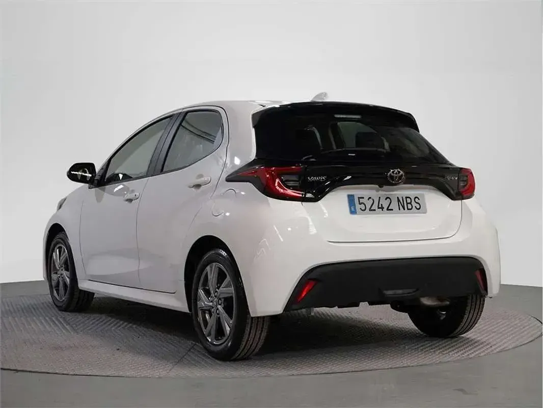 Usado Toyota Yaris Active 116 CV (85 kW) 2025 Utilitario