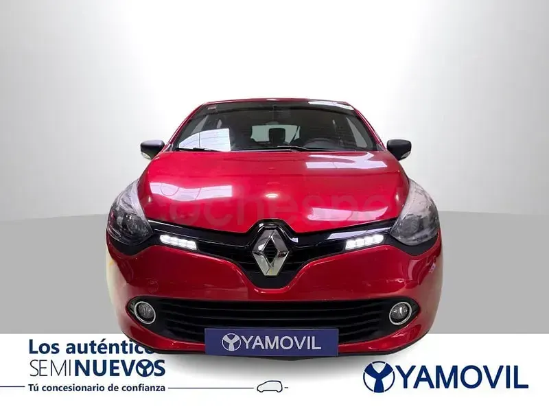 Usado Renault Clio IV Authentique 75 CV (55 kW) 2016 Rojo Berlina