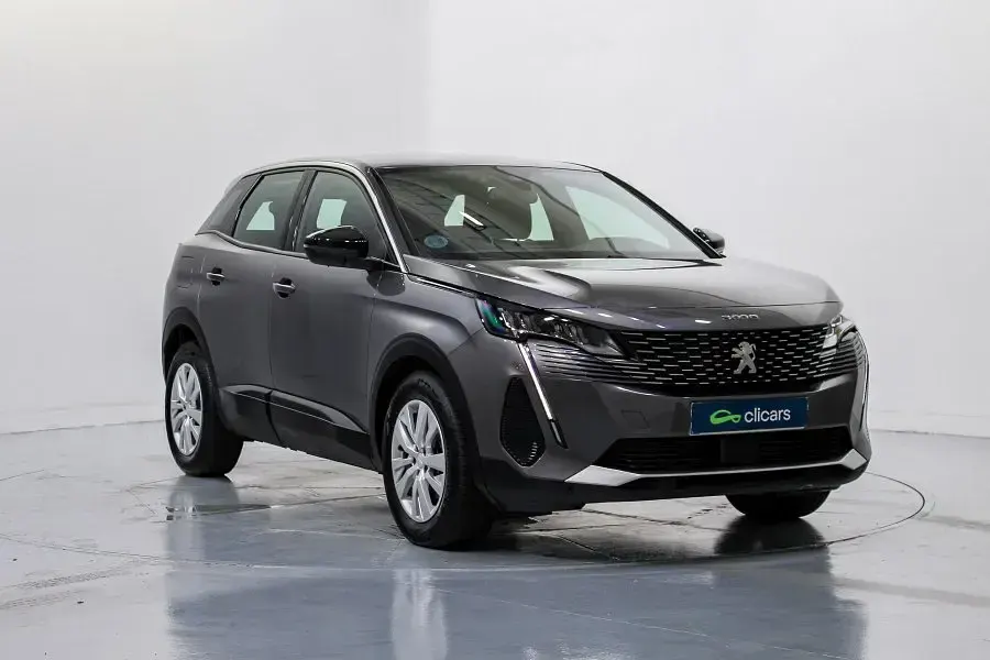 Usado Peugeot 3008 Active 130 CV (95 kW) 2023 SUV