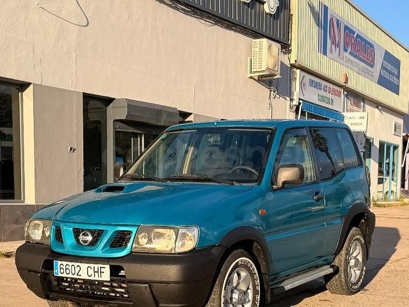 Usado Nissan Terrano 154 HP (113 kW) 2004 Azul SUV
