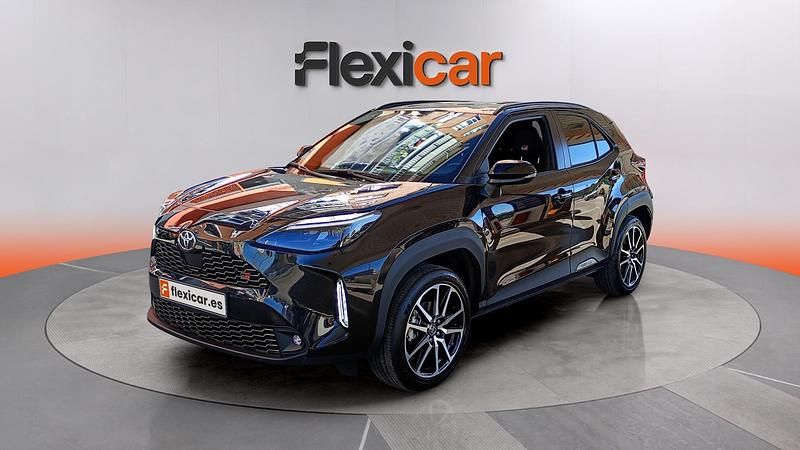 Usado Toyota Yaris Hybrid Sport 130 CV (95 kW) 2024 Negro